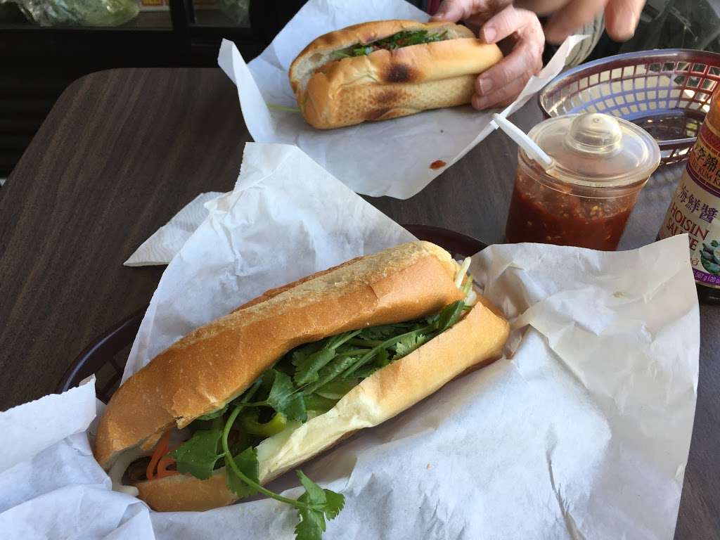 Cam Hung Sandwich and Coffee | 903 Reed Ave, Sunnyvale, CA 94086, USA | Phone: (408) 735-8989