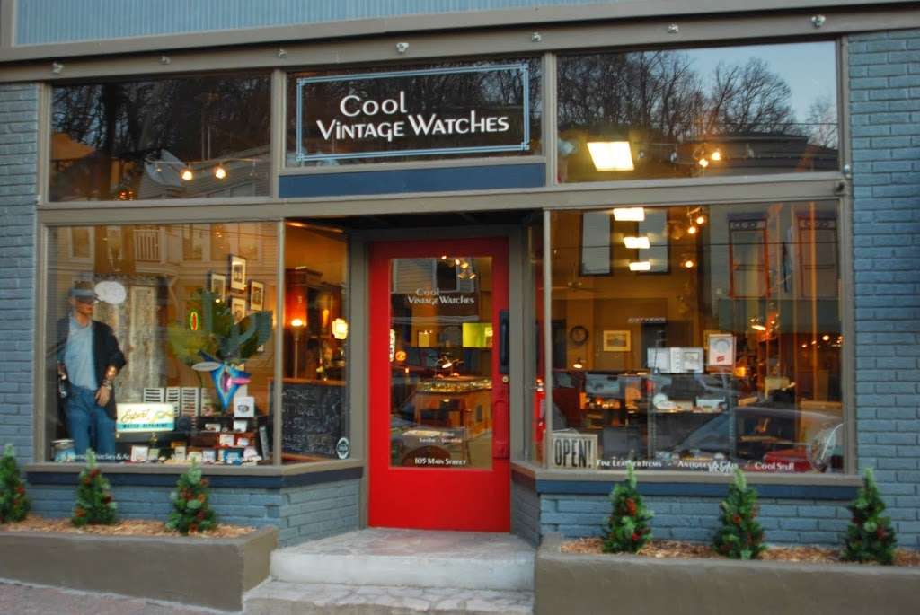 Cool Vintage Watches | 105 Main St, Parkville, MO 64152, USA | Phone: (816) 420-9085