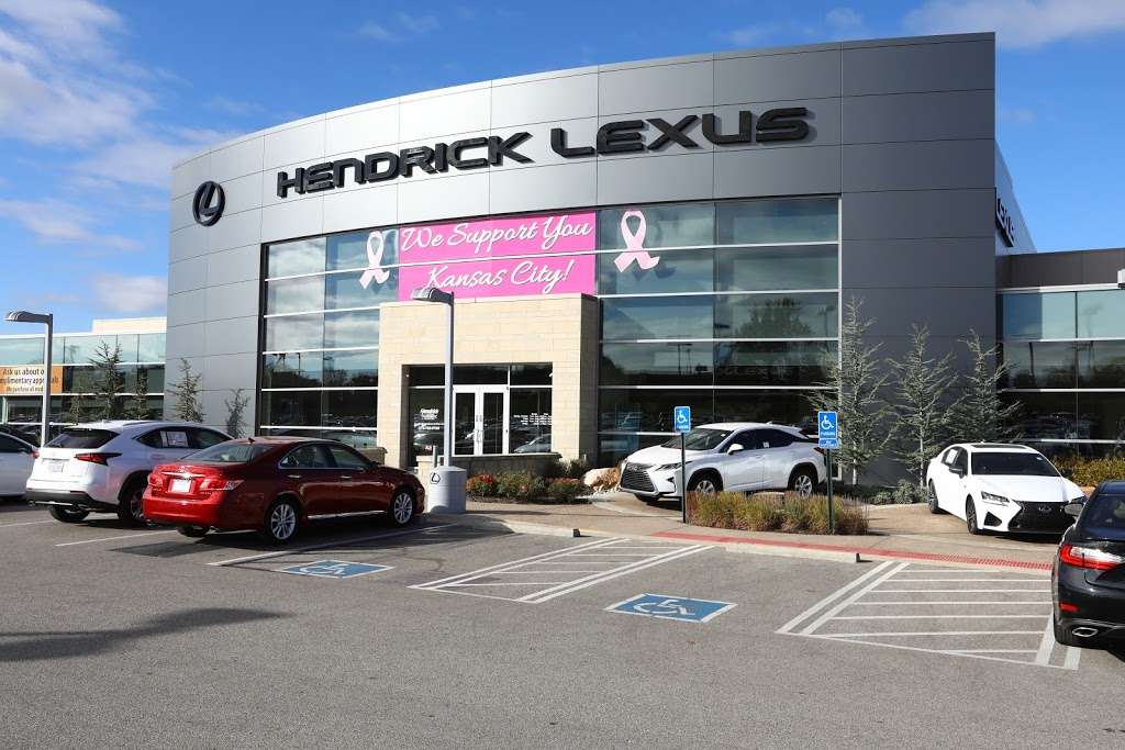 Hendrick Lexus Kansas City | 6935 W Frontage Rd, Merriam, KS 66203, USA | Phone: (816) 332-6461