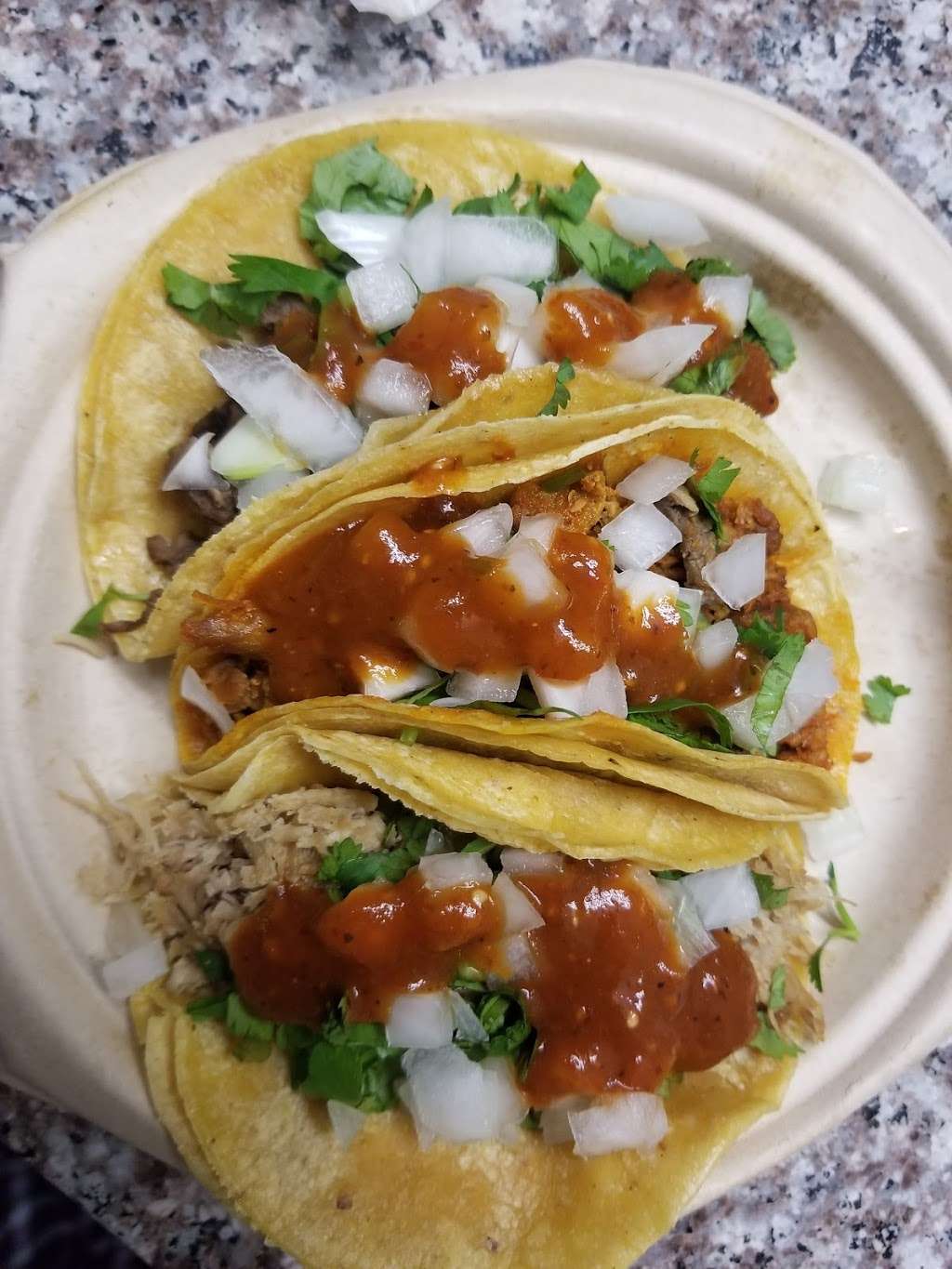 Tacos la salsita | 8111 Meadow Leaf Dr, San Antonio, TX 78227, USA | Phone: (210) 762-9240