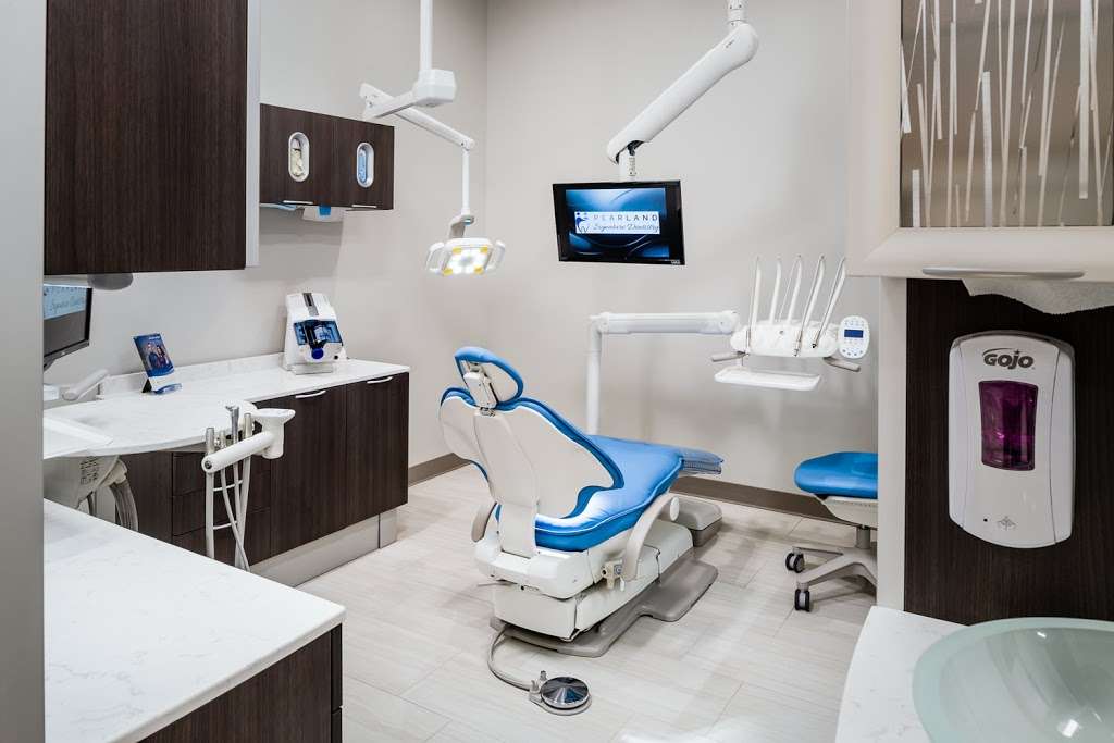 Pearland Signature Dentistry | 3609 Business Center Dr #108, Pearland, TX 77584, USA | Phone: (713) 434-1200