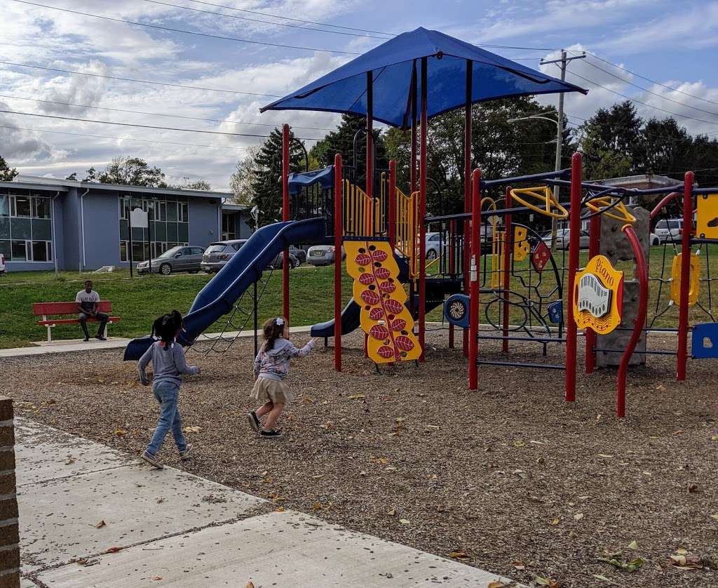 Washington Park Playground | Chester, PA 19013, USA