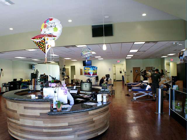 PerformaX Physical Therapy || Golf & Wellness Center | 2001 W Alameda Ave, Burbank, CA 91506, USA | Phone: (818) 953-4444