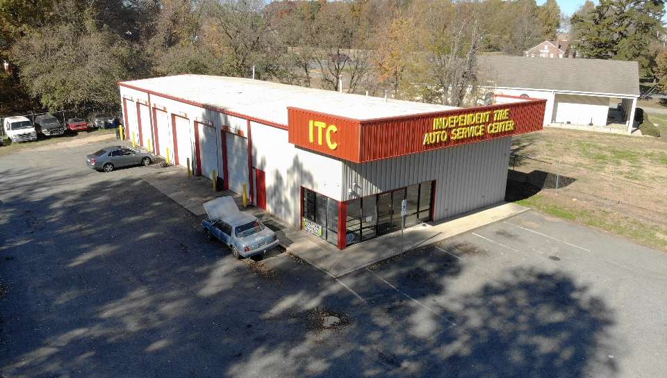 Independent Tire And Auto Repair | 3655 Beatties Ford Rd, Charlotte, NC 28216, USA | Phone: (704) 398-0271