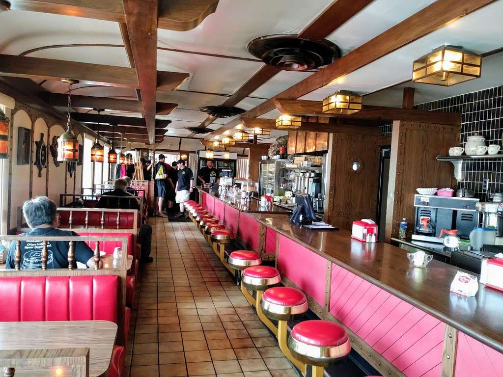 Beacon Diner | 189 Claremont Ave, Tamaqua, PA 18252, USA | Phone: (570) 668-1340