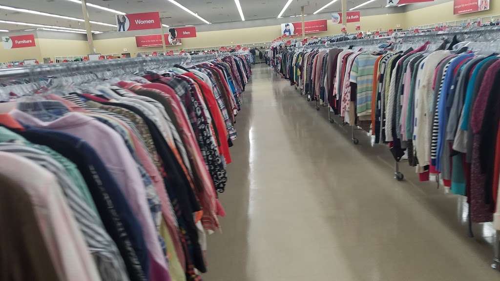 Savers | 2251 NW Barry Rd, Kansas City, MO 64154, USA | Phone: (816) 436-0411