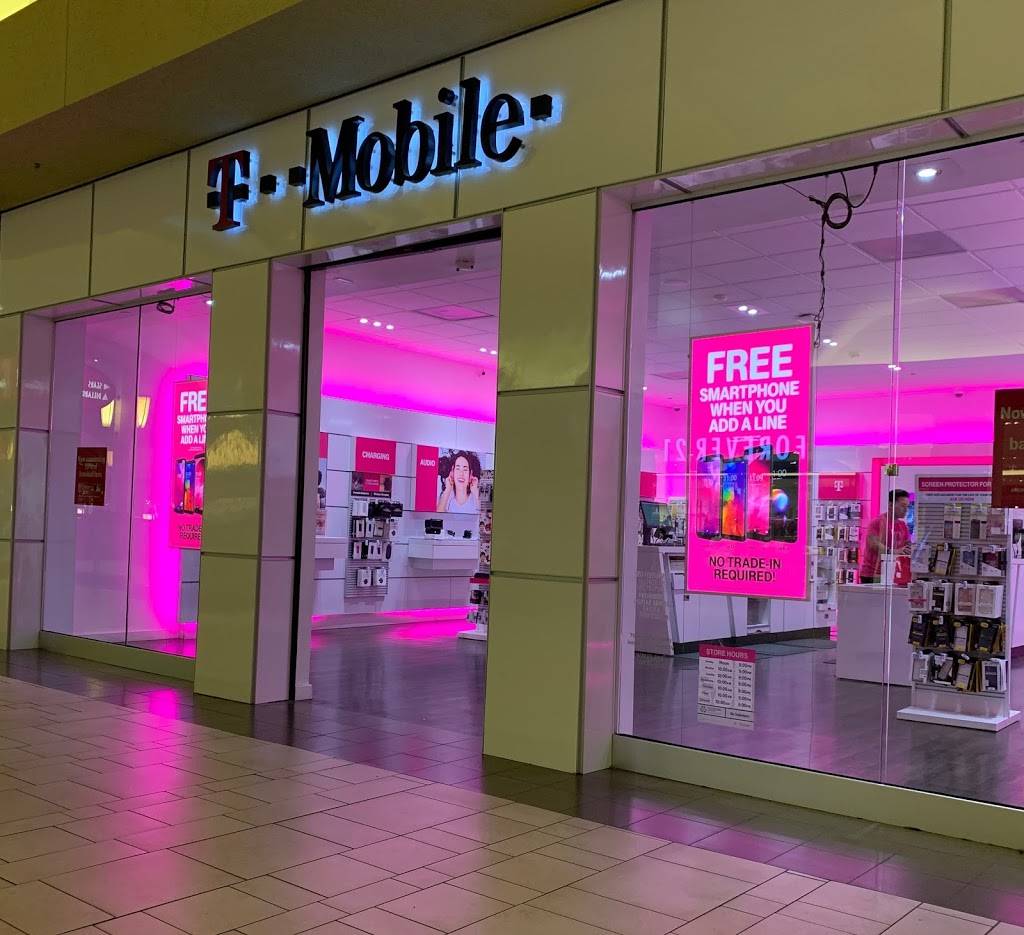 T-Mobile | 8401 Gateway Blvd W H06, El Paso, TX 79925, USA | Phone: (915) 843-2165