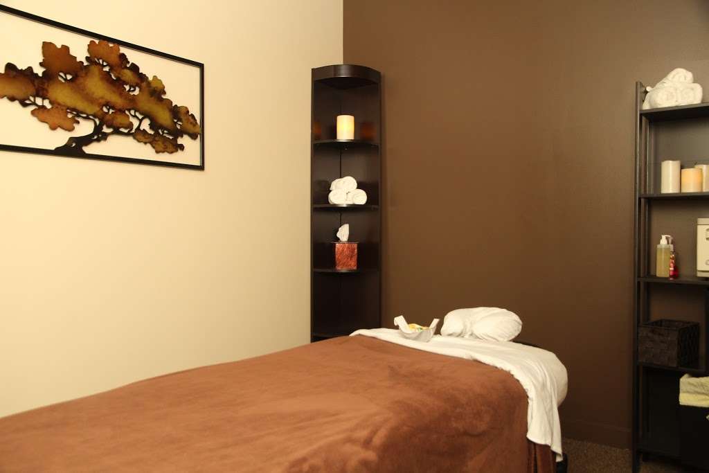 Elements Massage - Riverdale | 92 NJ-23, Riverdale, NJ 07457 | Phone: (973) 850-5530