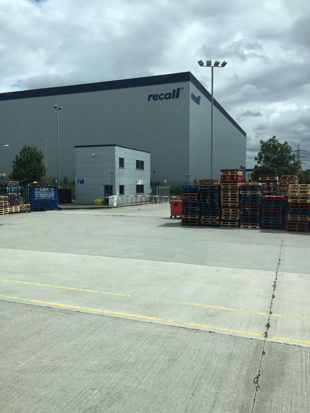 Bidvest Logistics H4 | Rattys Ln, Hoddesdon EN11 0RF, UK