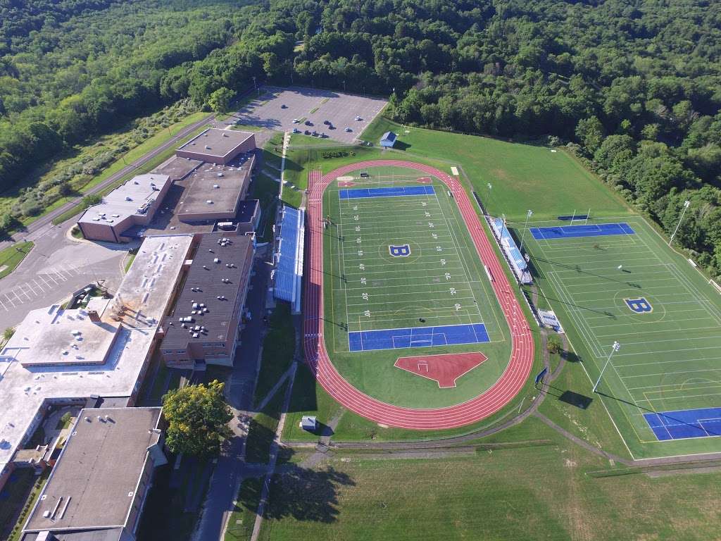 Brookfield High School | 45 Long Meadow Hill Rd, Brookfield, CT 06804, USA | Phone: (203) 775-7725