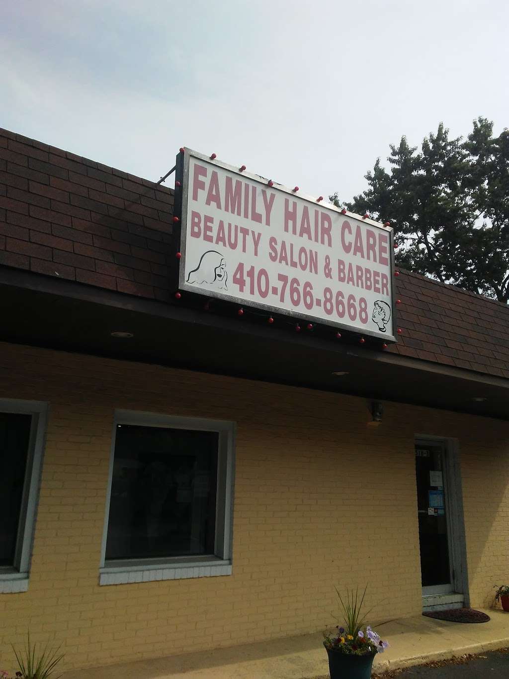 Family Hair Care Inc | 518 Stewart Ave, Glen Burnie, MD 21061 | Phone: (410) 766-8668