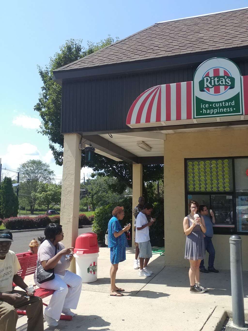 Ritas Italian Ice & Frozen Custard | 1400 Parkway Ave, Ewing Township, NJ 08628, USA | Phone: (609) 403-8943