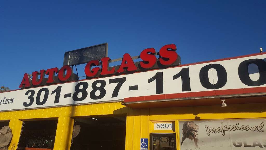 Professional Auto Glass | 5601 Kenilworth Ave, Riverdale, MD 20737, USA | Phone: (301) 887-1100