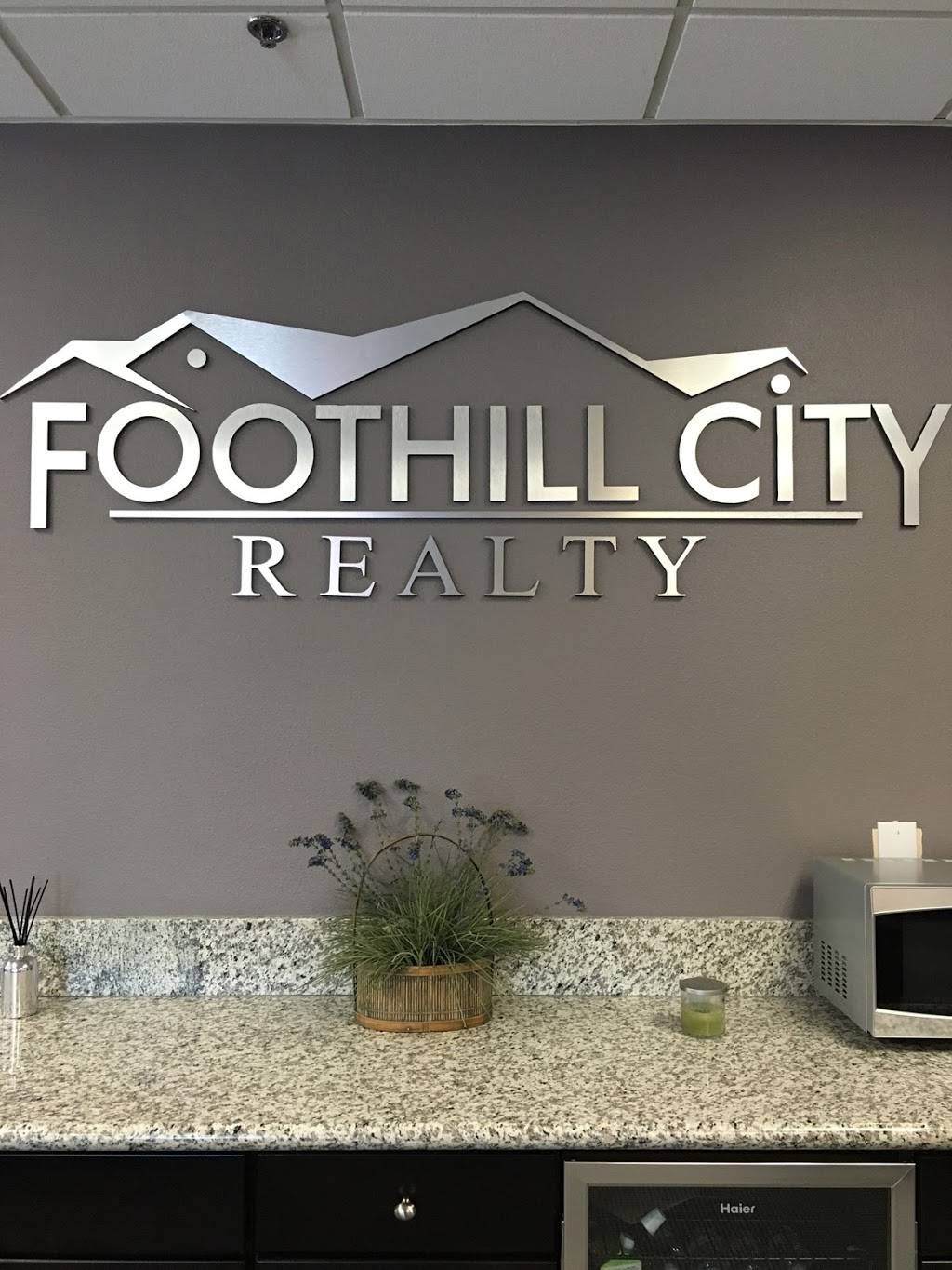 Foothill City Realty | 8867 Sierra Ave, Fontana, CA 92335 | Phone: (909) 553-3775