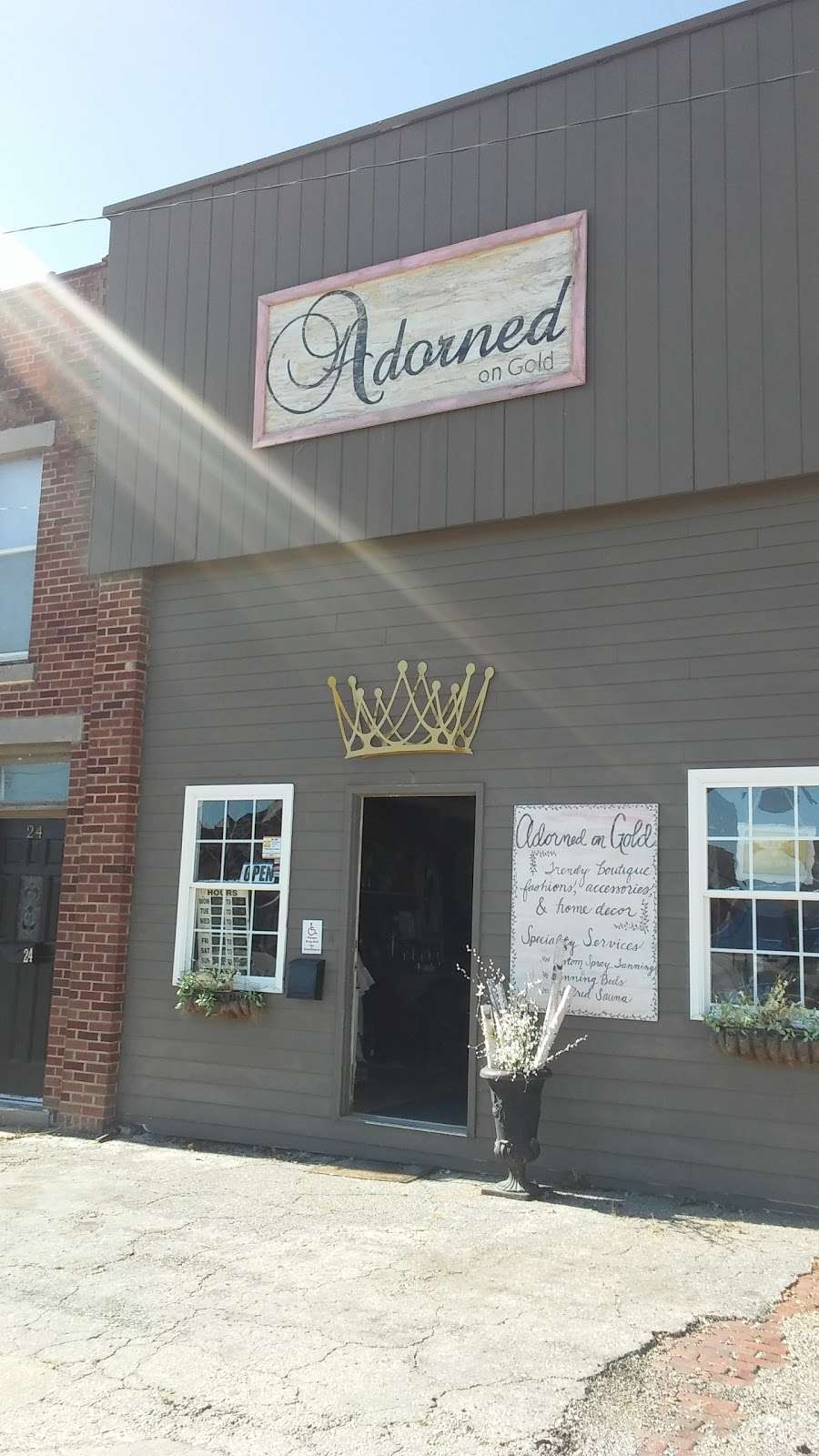 Adorned on Gold | 22 S Gold St, Paola, KS 66071, USA | Phone: (913) 594-4534