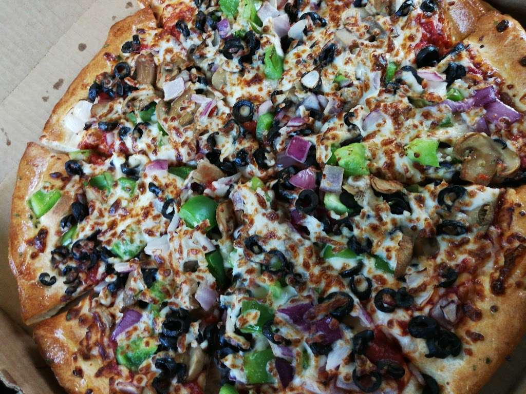 Simple Simons Pizza | 419 Main St, East Bernard, TX 77435, USA | Phone: (979) 335-7533