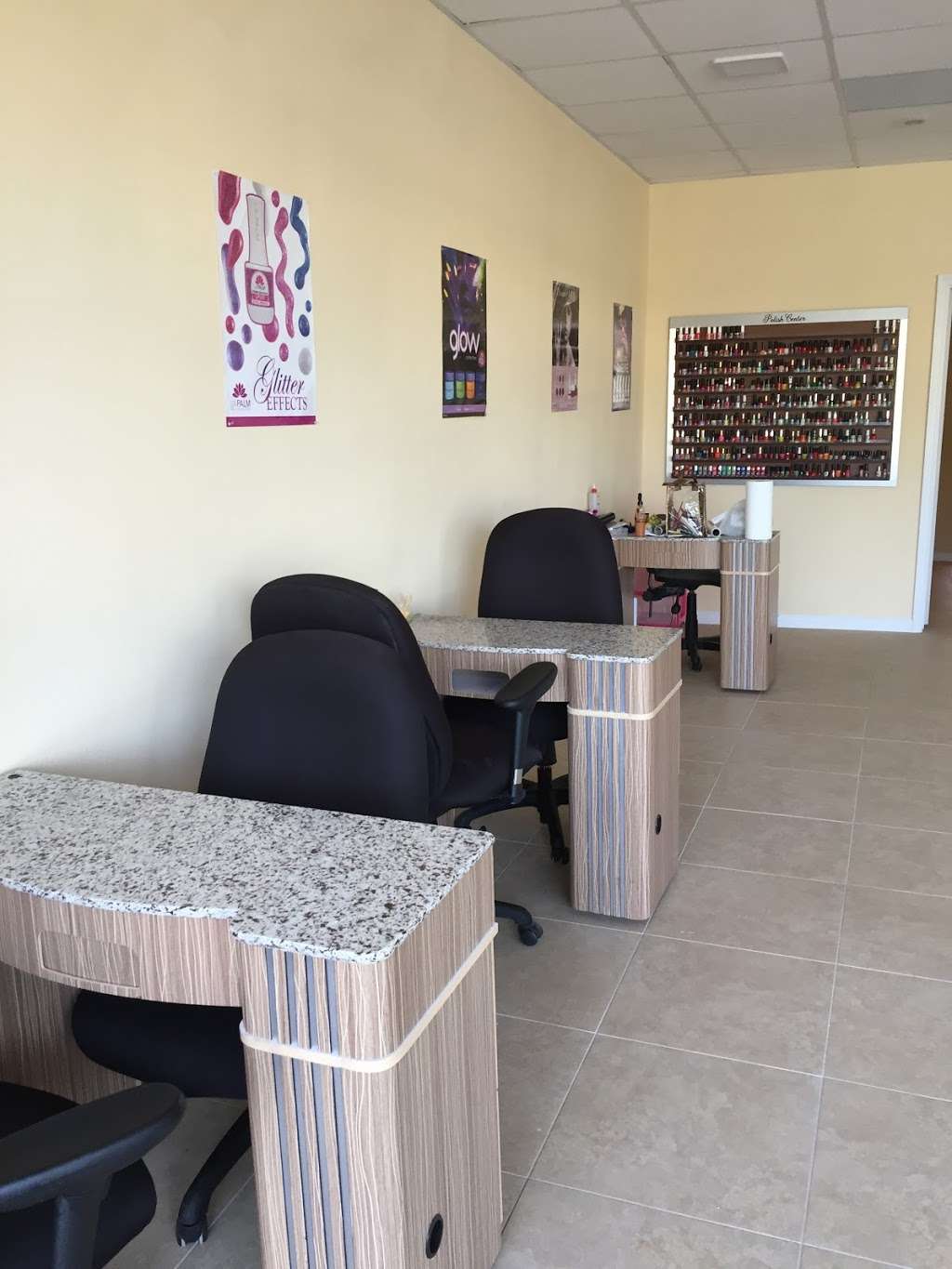 Dkoree Nails and spa | 411 Edgebrook Dr, Houston, TX 77034, USA | Phone: (832) 969-8029