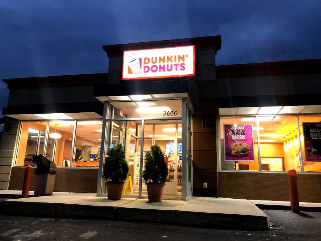 Dunkin Donuts | 3606 Linden St, Bethlehem, PA 18020 | Phone: (610) 865-2299