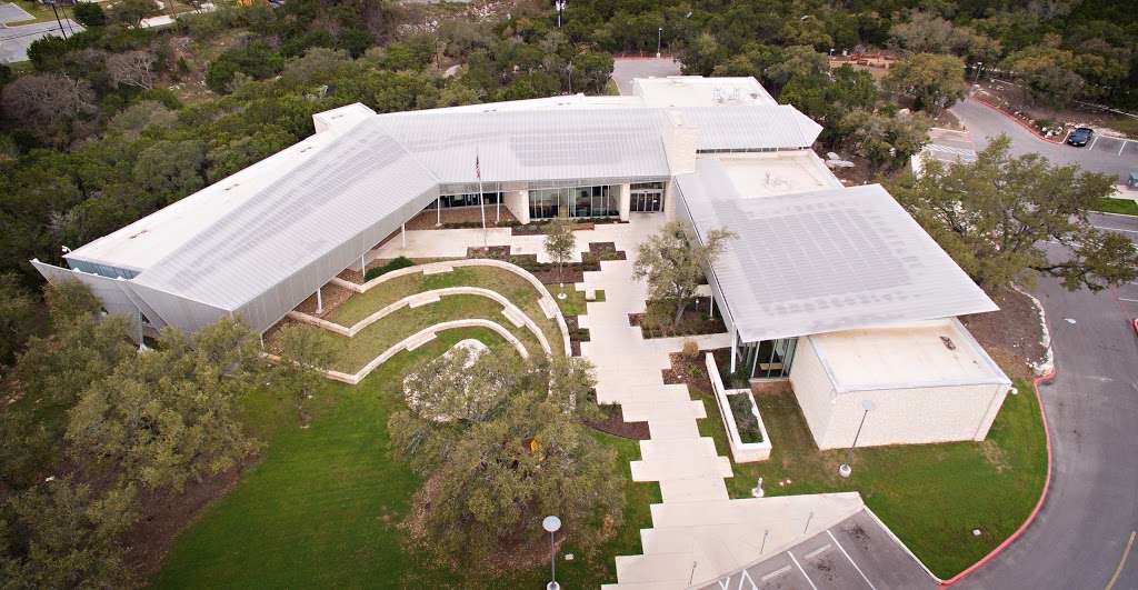 Parman Library at Stone Oak | 20735 Wilderness Oak, San Antonio, TX 78258, USA | Phone: (210) 207-2703