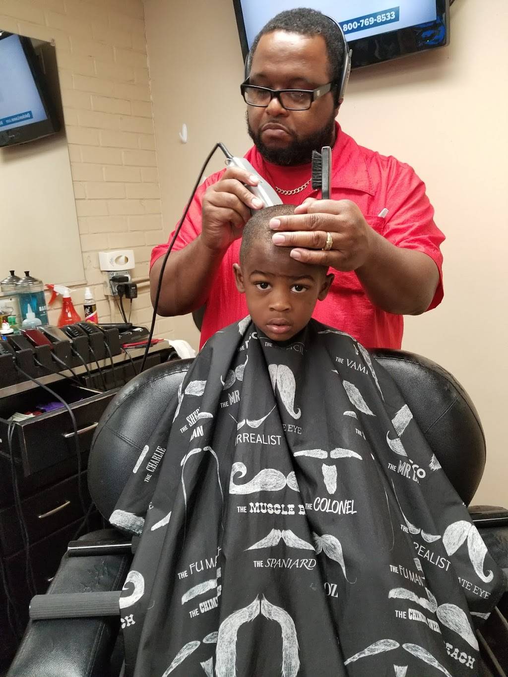 Jackson Barbershop | 3118 Manor Rd, Austin, TX 78723, USA | Phone: (512) 520-5800