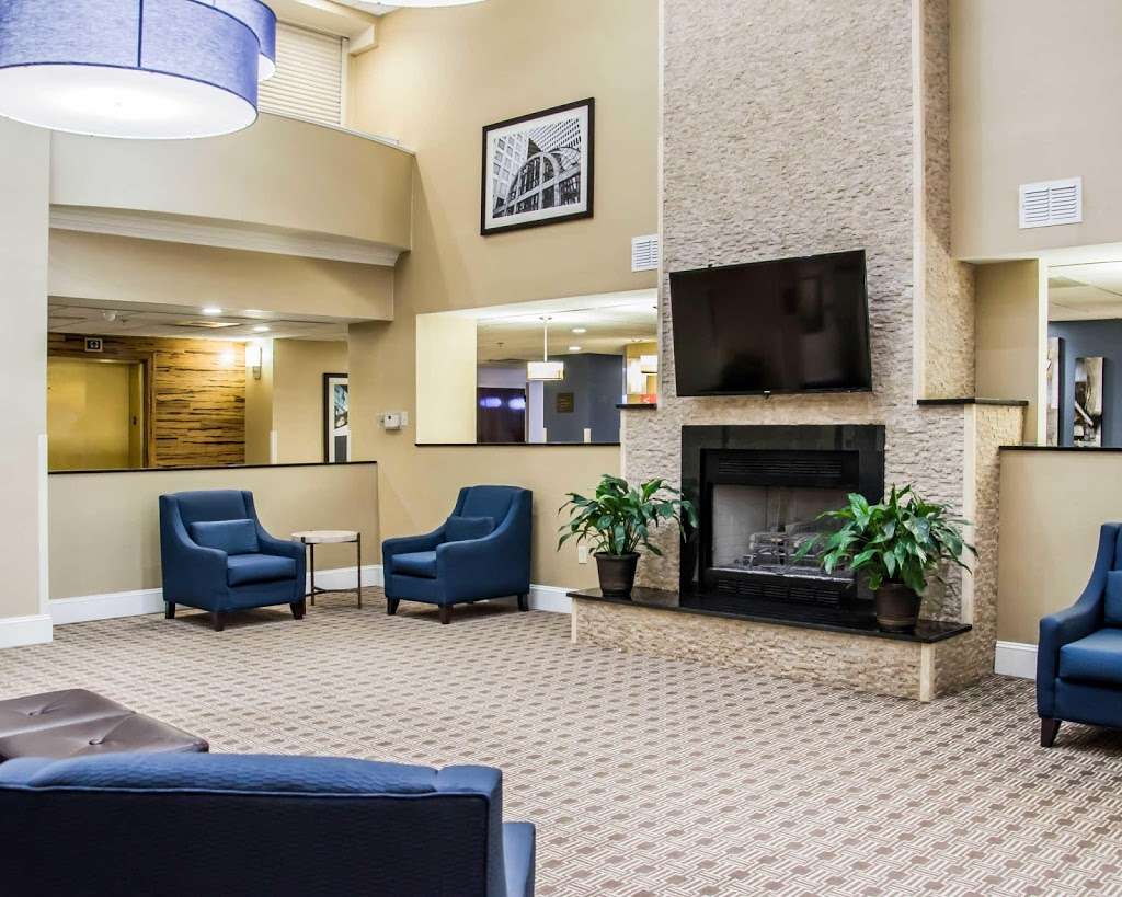 Comfort Suites University - Research Park | 7735 University City Blvd, Charlotte, NC 28213 | Phone: (520) 433-4198