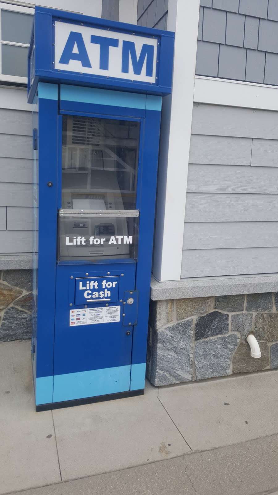ATM | Ocean Blvd, Hampton, NH 03842, USA