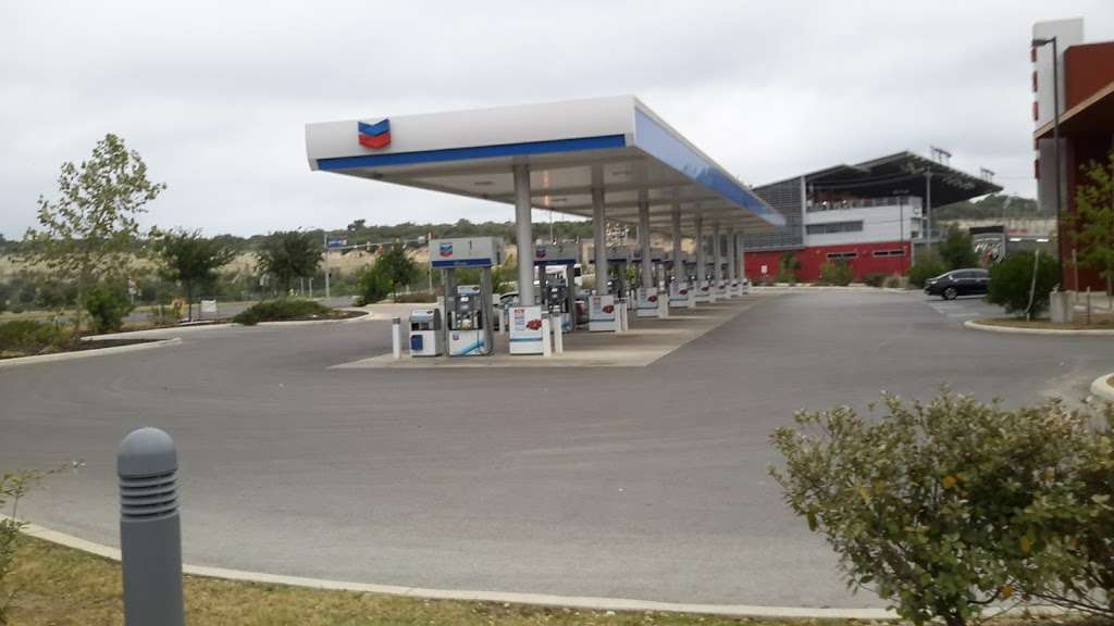 Chevron Station | 5115 Thousand Oaks, San Antonio, TX 78233, USA | Phone: (210) 599-2929