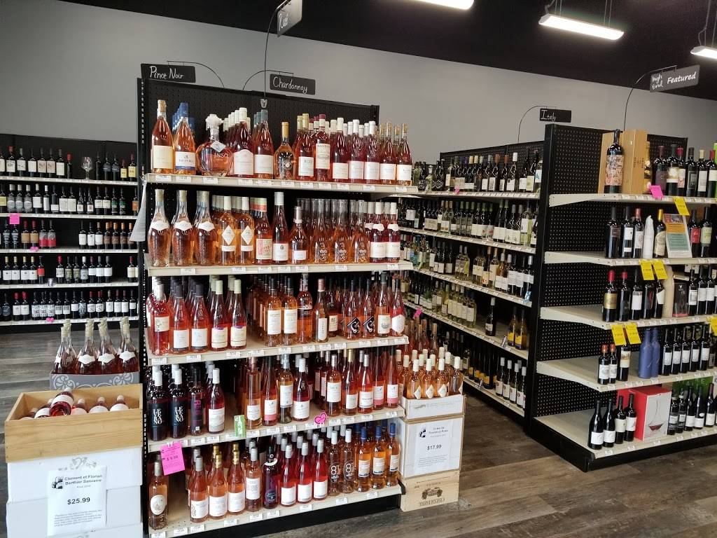 Triangle Wine Company - Holly Springs | 4204 Lassiter Rd, Holly Springs, NC 27540, USA | Phone: (919) 367-6455