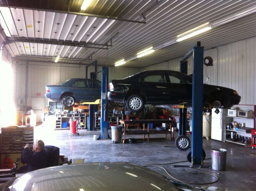 Scotts Auto Repair | 865 Lincoln Way W, Chambersburg, PA 17202, USA | Phone: (717) 263-8233