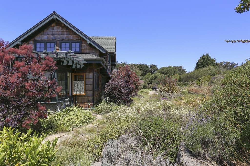 Point Reyes Vacation Rentals | 11431 CA-1 #3a, Point Reyes Station, CA 94956, USA | Phone: (415) 663-6113