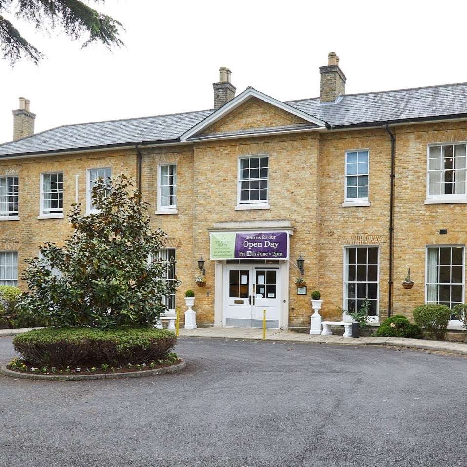 The first care home in Harrow has received the covid-19 vaccine - Harrow  Online