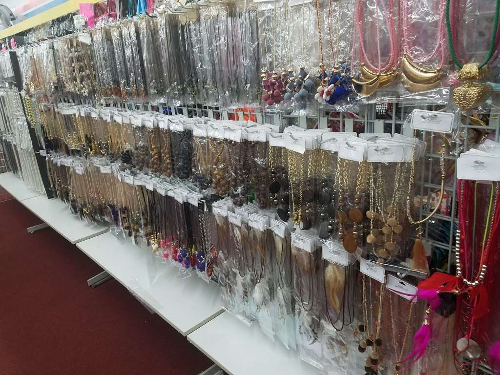 Miz Accessory Outlet | 3550 Airport Fwy, Irving, TX 75062, USA | Phone: (972) 790-3545