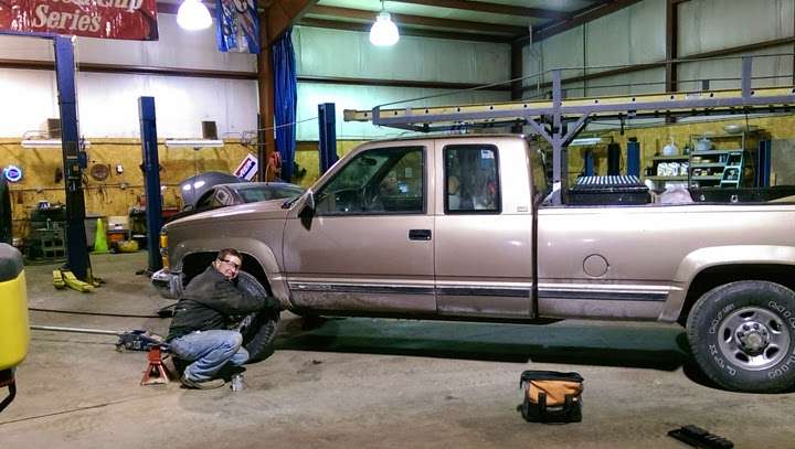 Stellwag Auto Repair & Towing | 520 Twin Rail Dr Unit B, Minooka, IL 60447 | Phone: (815) 467-1000