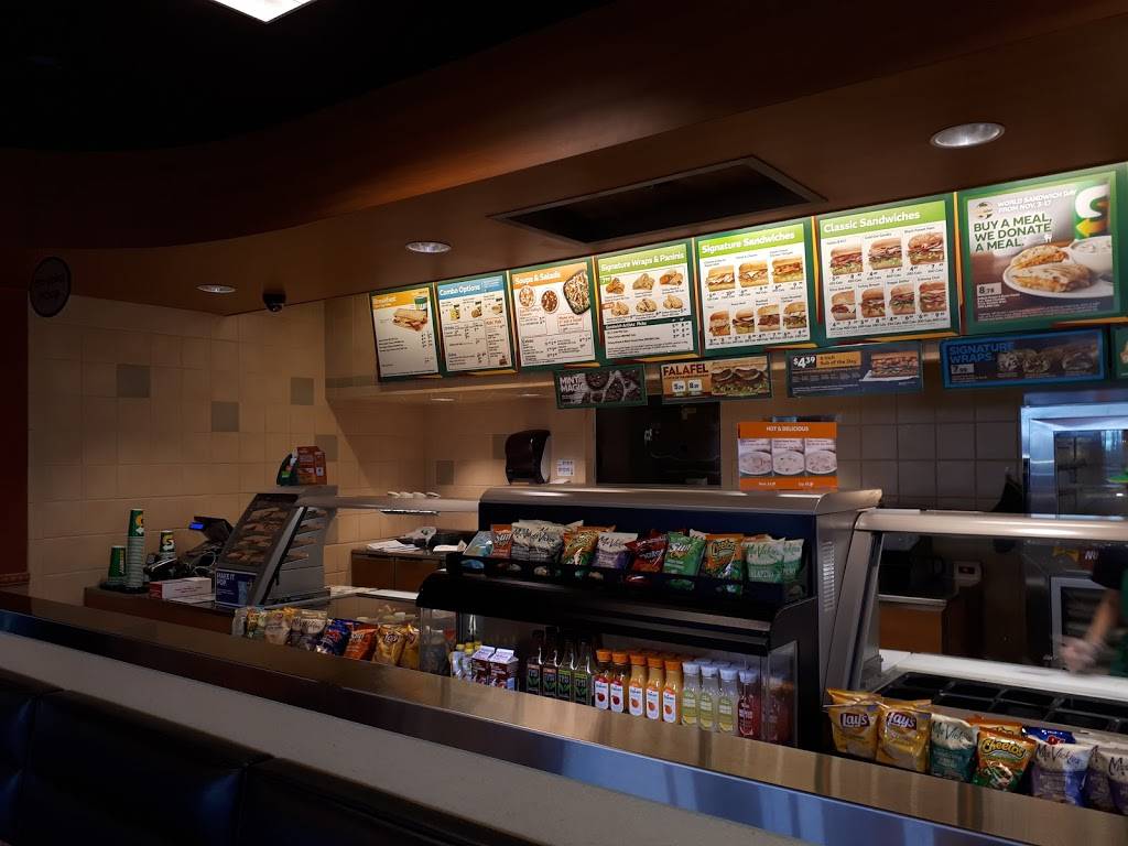 Subway | 243 Garrison Rd, Fort Erie, ON L2A 1M9, Canada | Phone: (905) 991-0020