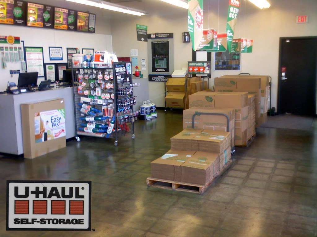 U-Haul Moving & Storage at Mesa Rd | 8801 Mesa Dr, Houston, TX 77028, USA | Phone: (713) 631-2344