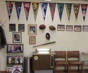 Bloomington Barber Shop | 4001 E 3rd St, Bloomington, IN 47401, USA | Phone: (812) 332-4166
