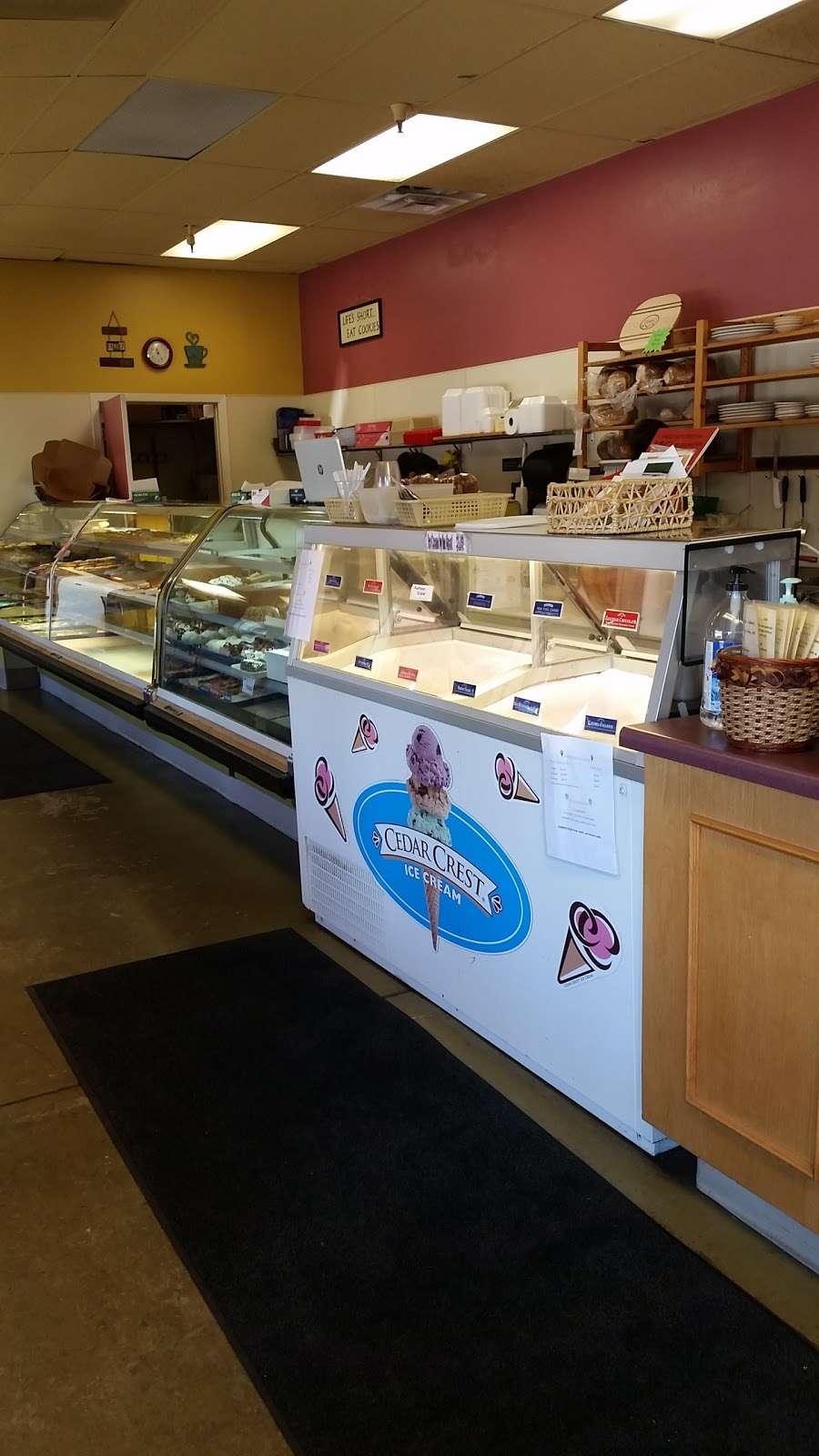 Lehmanns Bakery | 4900 Spring St # 103, Mt Pleasant, WI 53406, USA | Phone: (262) 898-7810