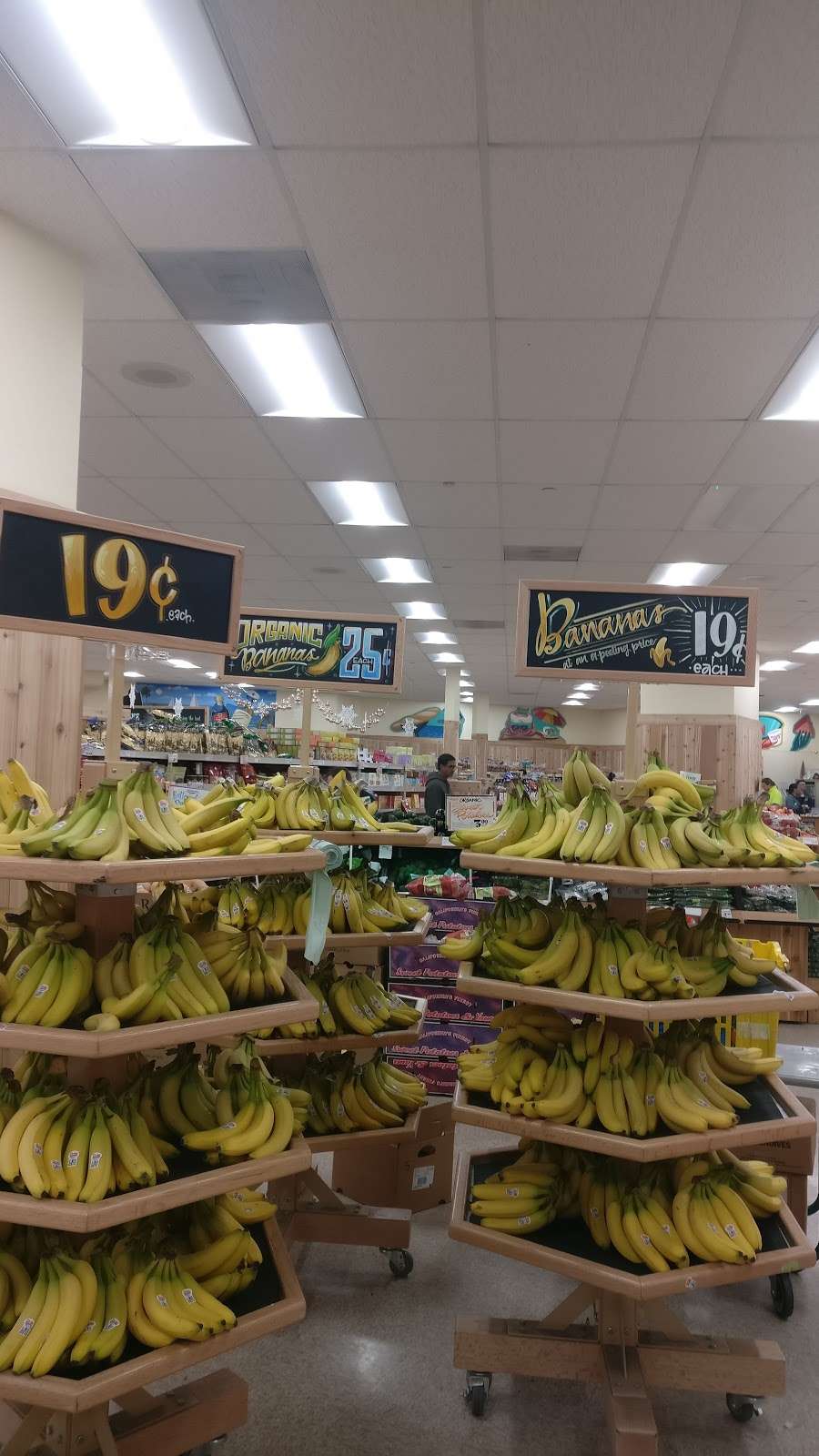 Trader Joes | 8657 Villa La Jolla Dr, La Jolla, CA 92037, USA | Phone: (858) 546-8629