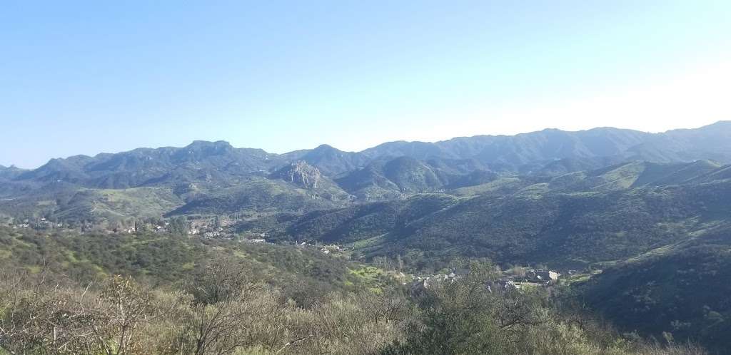 Edison Trail Bench | Thousand Oaks, CA 91361, USA