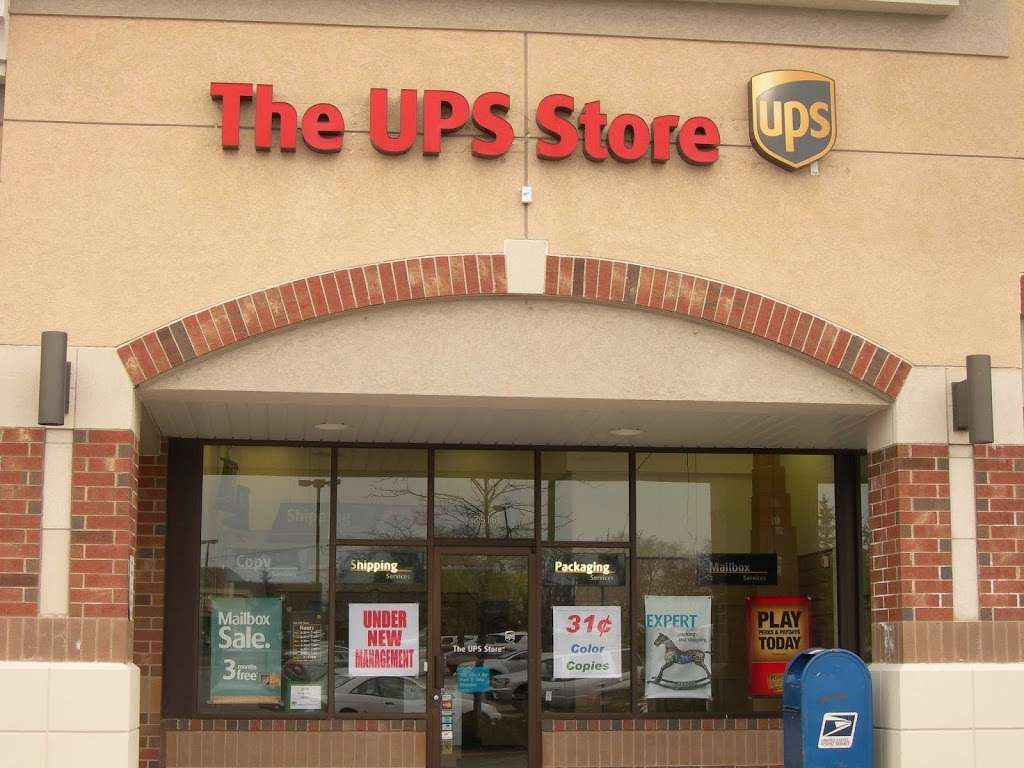 The UPS Store | 2516 Waukegan Rd, Glenview, IL 60025, USA | Phone: (847) 724-3800