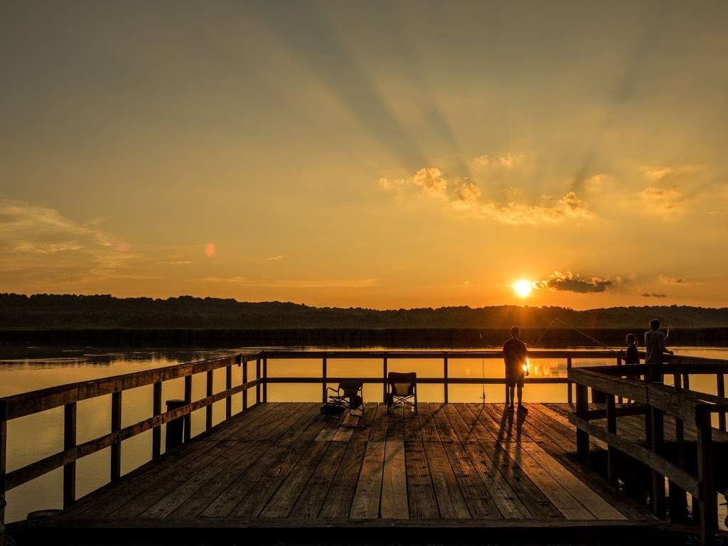 Lower Marlboro Pier | 3941 Lower Marlboro Rd, Owings, MD 20736, USA