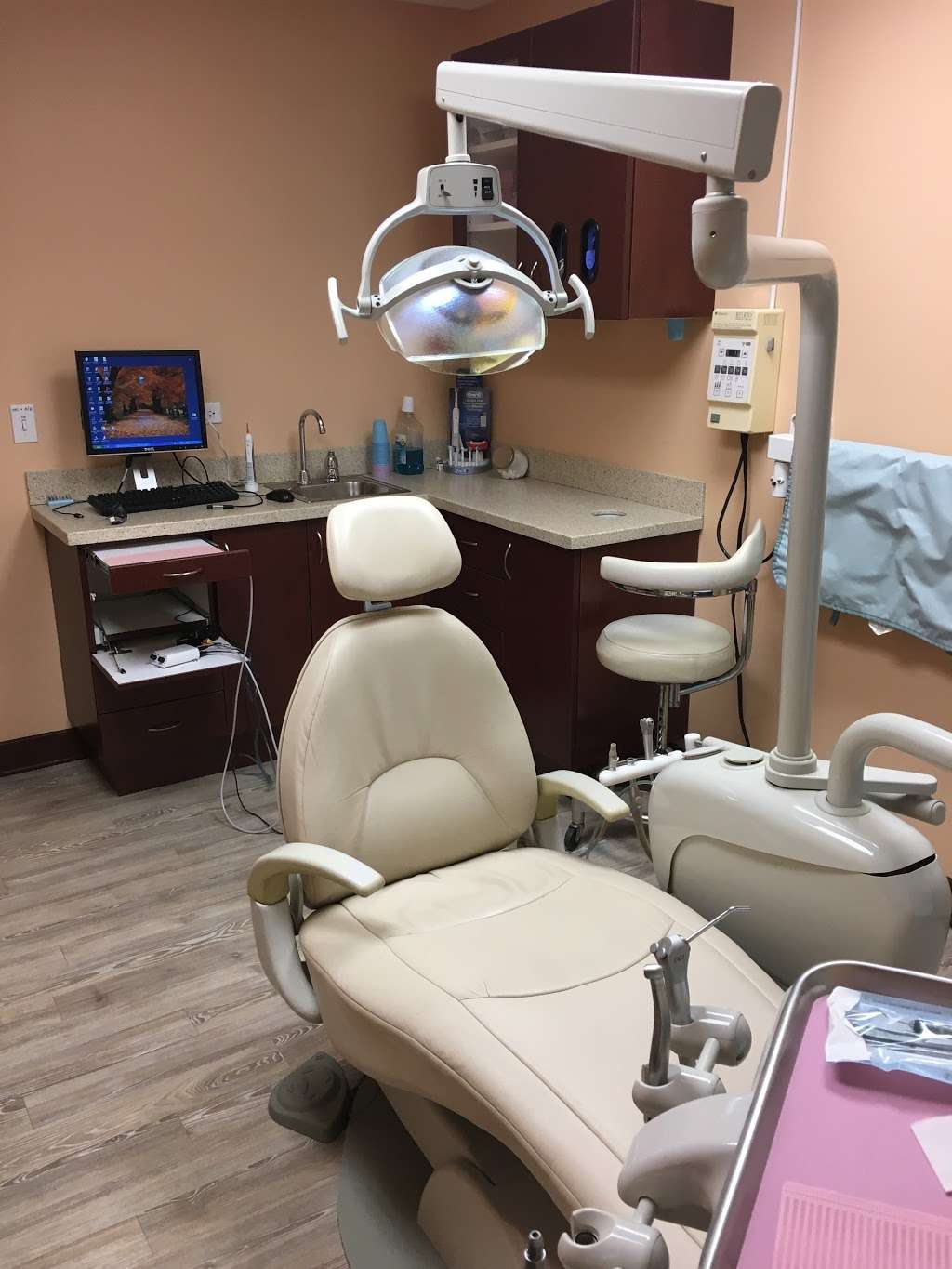 Aurora Dentrix | 111 Oak St, North Aurora, IL 60542, USA | Phone: (630) 892-6515