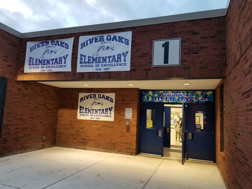 River Oaks Elementary School | 16950 McGuffeys Trail, Woodbridge, VA 22191 | Phone: (703) 441-0050