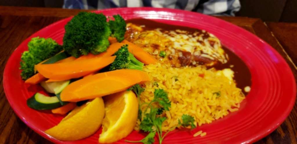 Casa Torres Restaurante y Cantina | 14117 Hubbard St, Sylmar, CA 91342 | Phone: (818) 362-0384