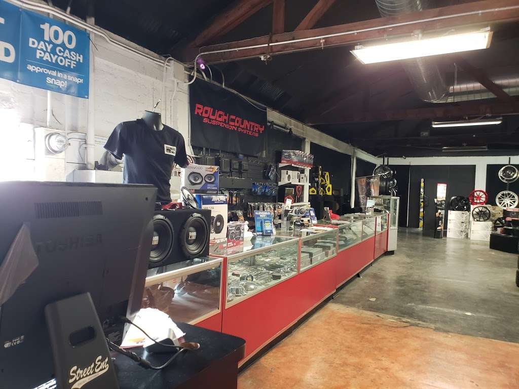 The Wheel Shop Inc | 8148 Lincoln Ave #102, Riverside, CA 92504, USA | Phone: (951) 588-1222