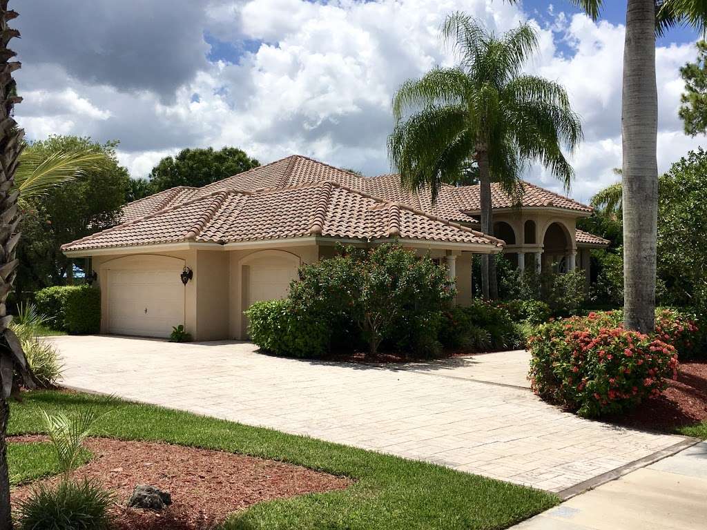 ONeal Jr. Roofing | 12872 Casey Rd, Loxahatchee, FL 33470, USA | Phone: (561) 656-4945