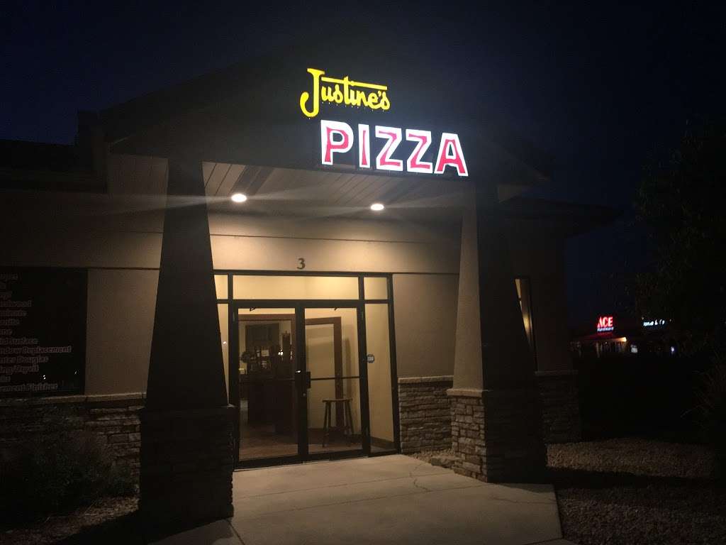 Justines Pizza | 241 S Elm Ave, Eaton, CO 80615 | Phone: (970) 454-1300