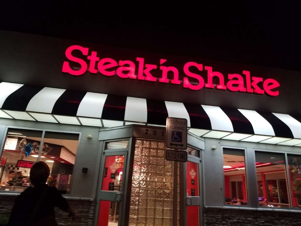 Steak n Shake | 2019 W 75th St, Darien, IL 60561, USA | Phone: (630) 515-0849