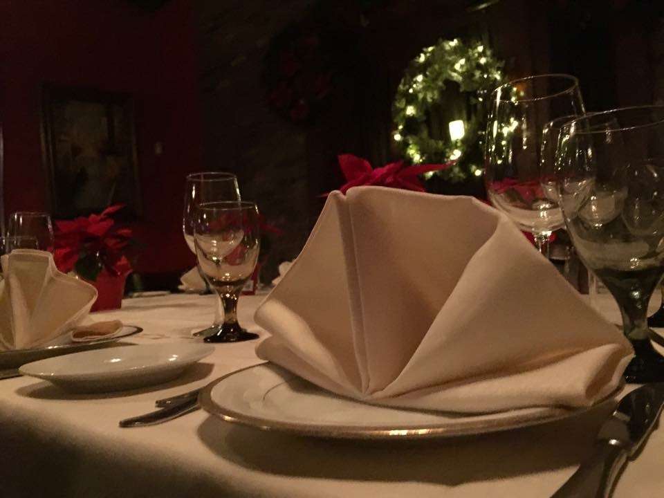 Della Francesca | 46 Mill Plain Rd, Danbury, CT 06811, USA | Phone: (203) 791-2068
