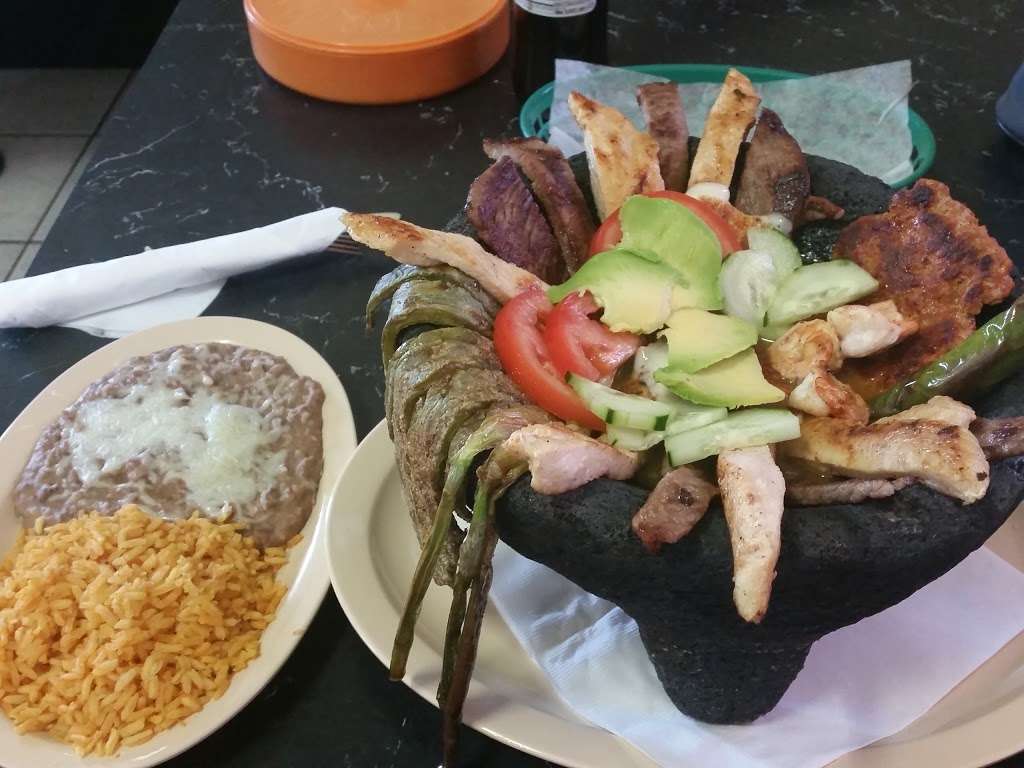 Taco Chon | 15655 US-395, Victorville, CA 92394, USA | Phone: (760) 530-2802 Taco Chon | 15655 US-395, Victorville, CA 92394, USA | Phone: (760) 530-2802